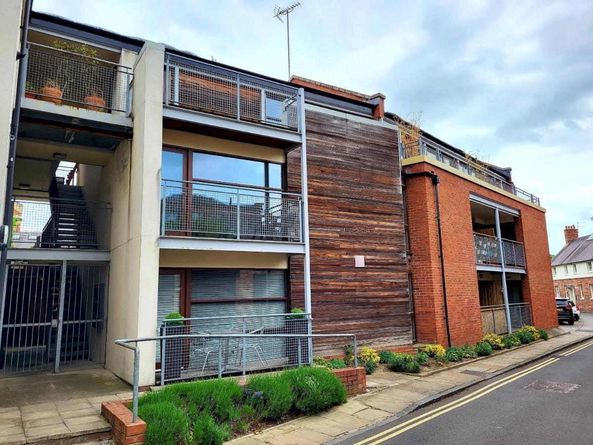 Jacobs Court Apartment York Bagian luar foto
